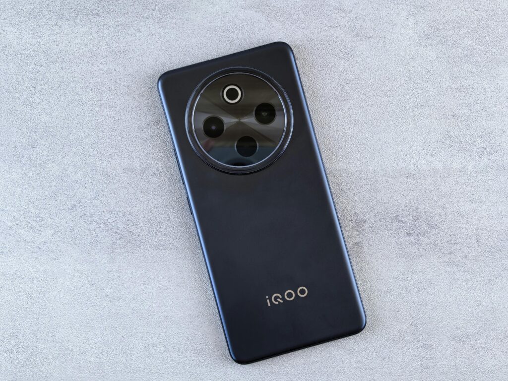 Stylish iQOO India smartphone highlighting premium build quality